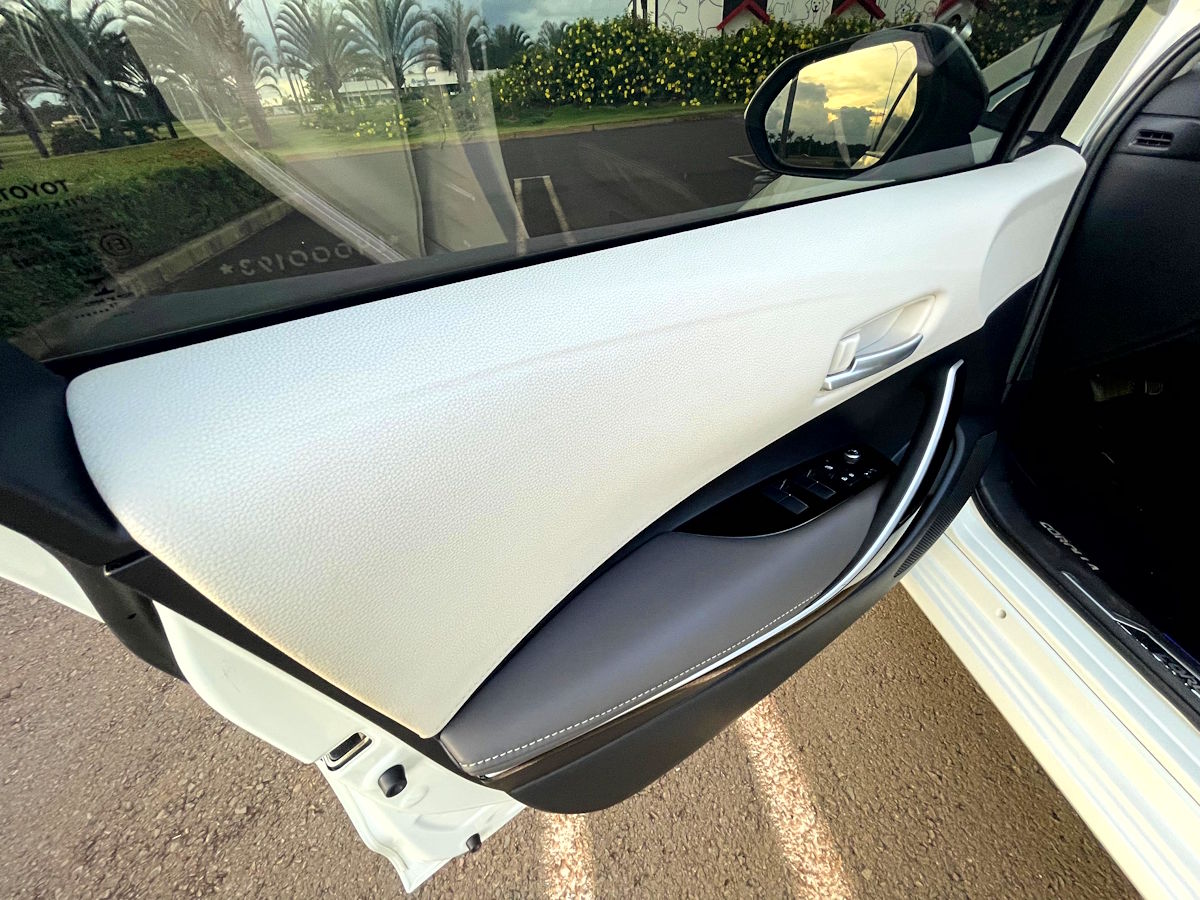 Corolla Altis Premium Hybrid 2020